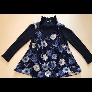 📚 2/$12 Expressions Top